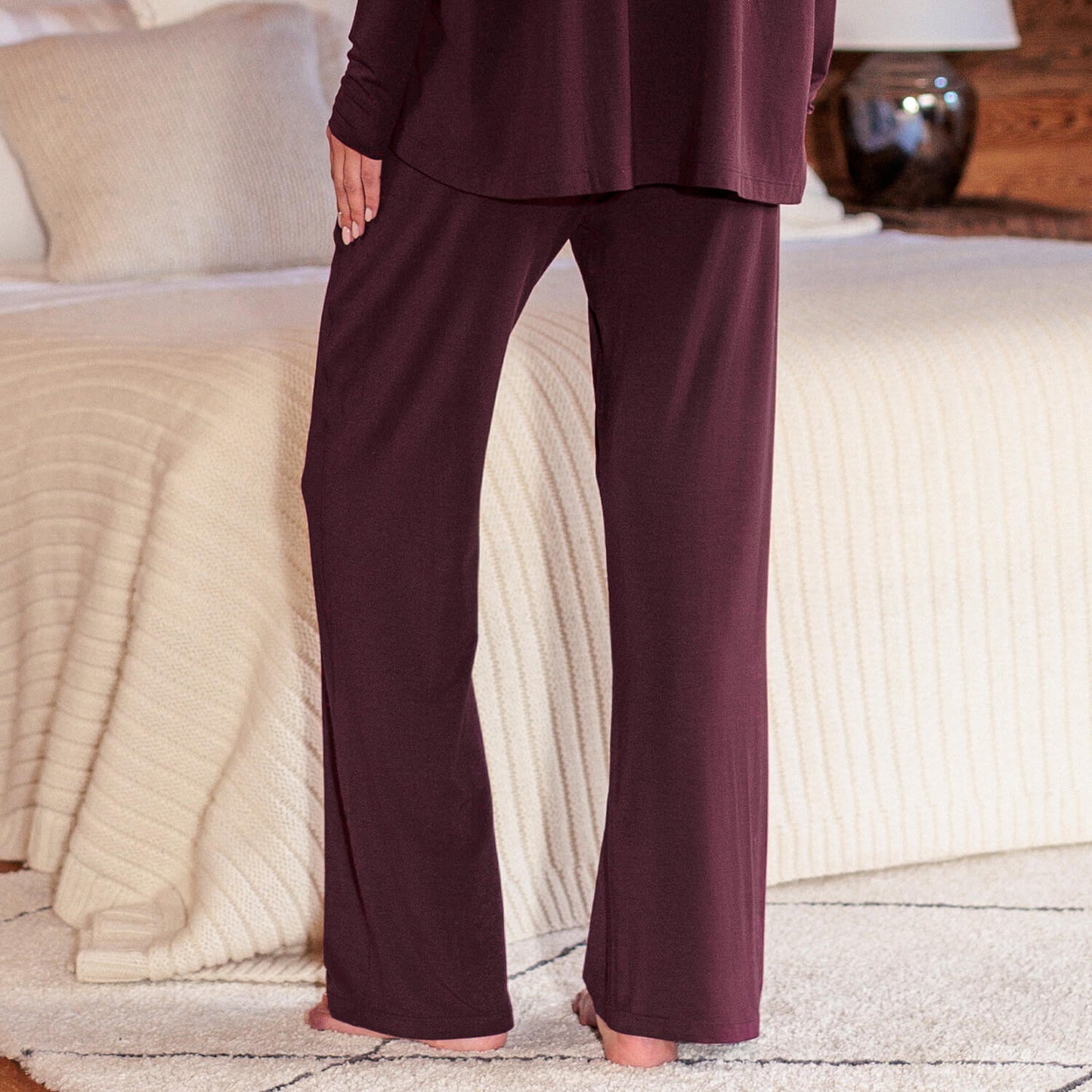 Atmungsaktive Pyjama Hose für Damen || Mulberry
