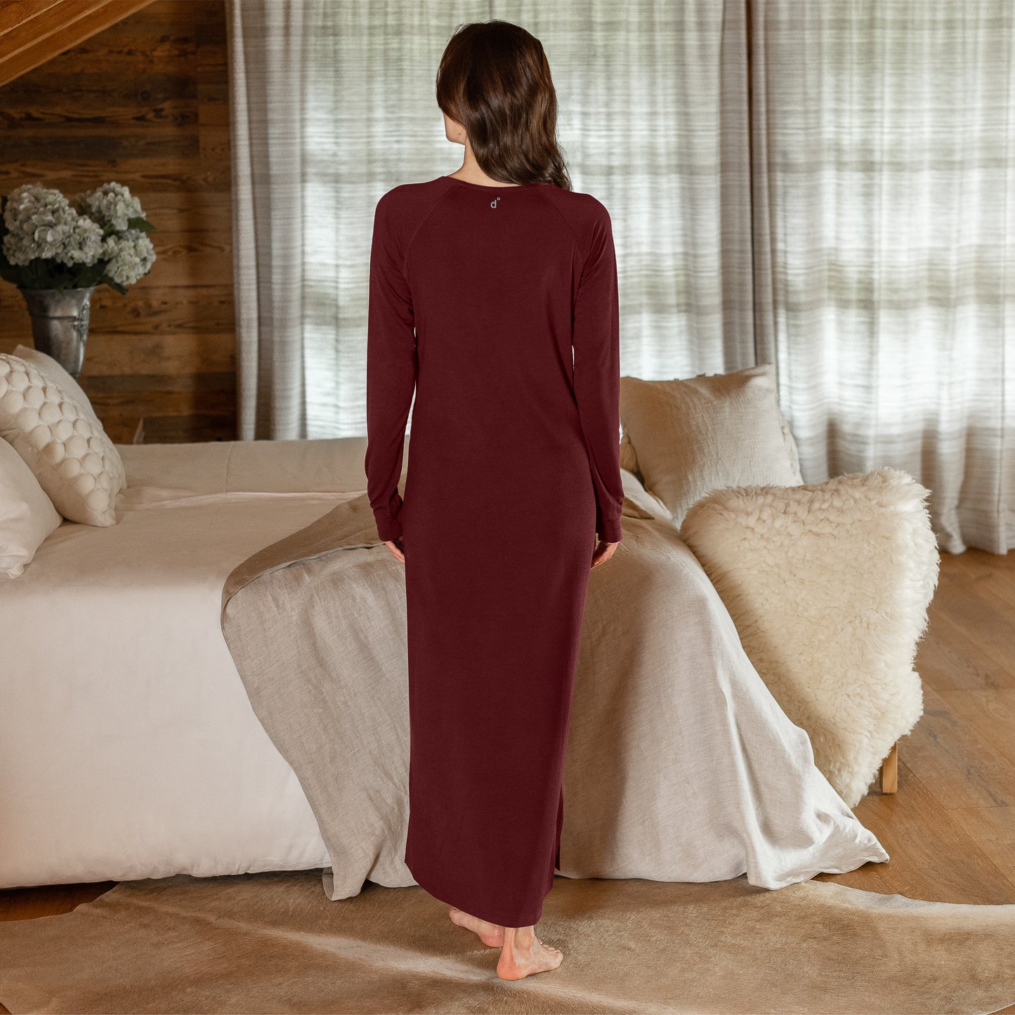 || Deep burgundy
