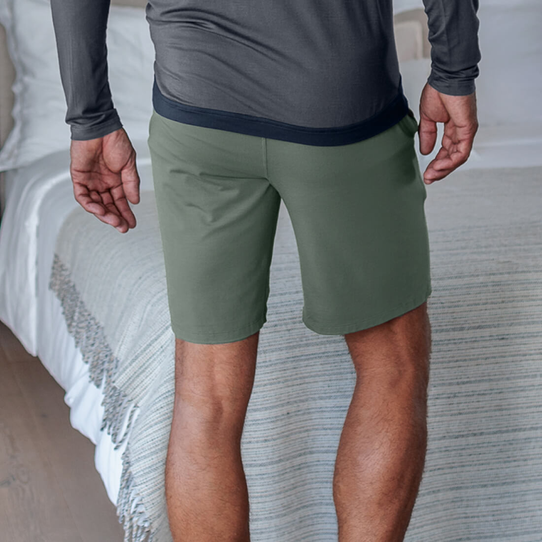 Pyjamas Shorts Herren || Balsam green