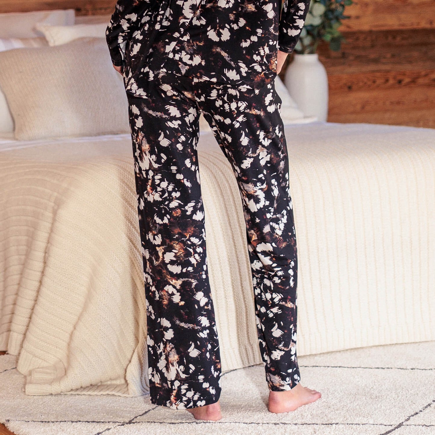 Lockere hose Damen || Feathers