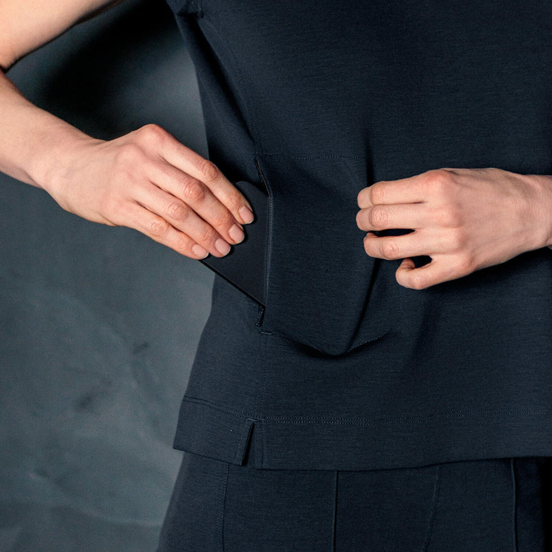 Bequeme Kleidung zum Reisen || Navy blue