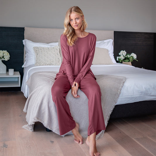 Atmungsaktives Pyjama-Top für Damen || Maroon