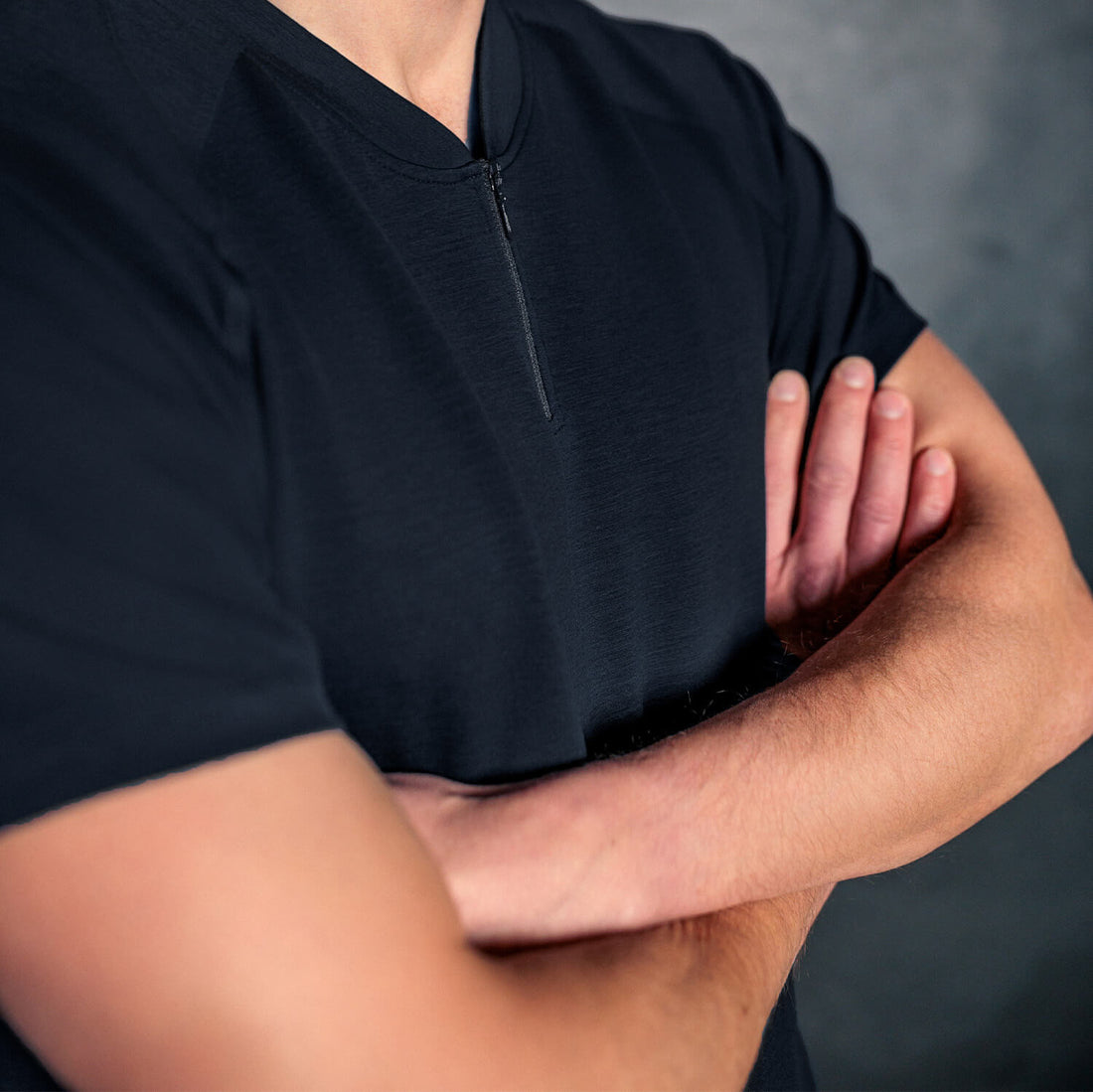 Bequeme Kleidung zum Reisen für Herren || Navy blue